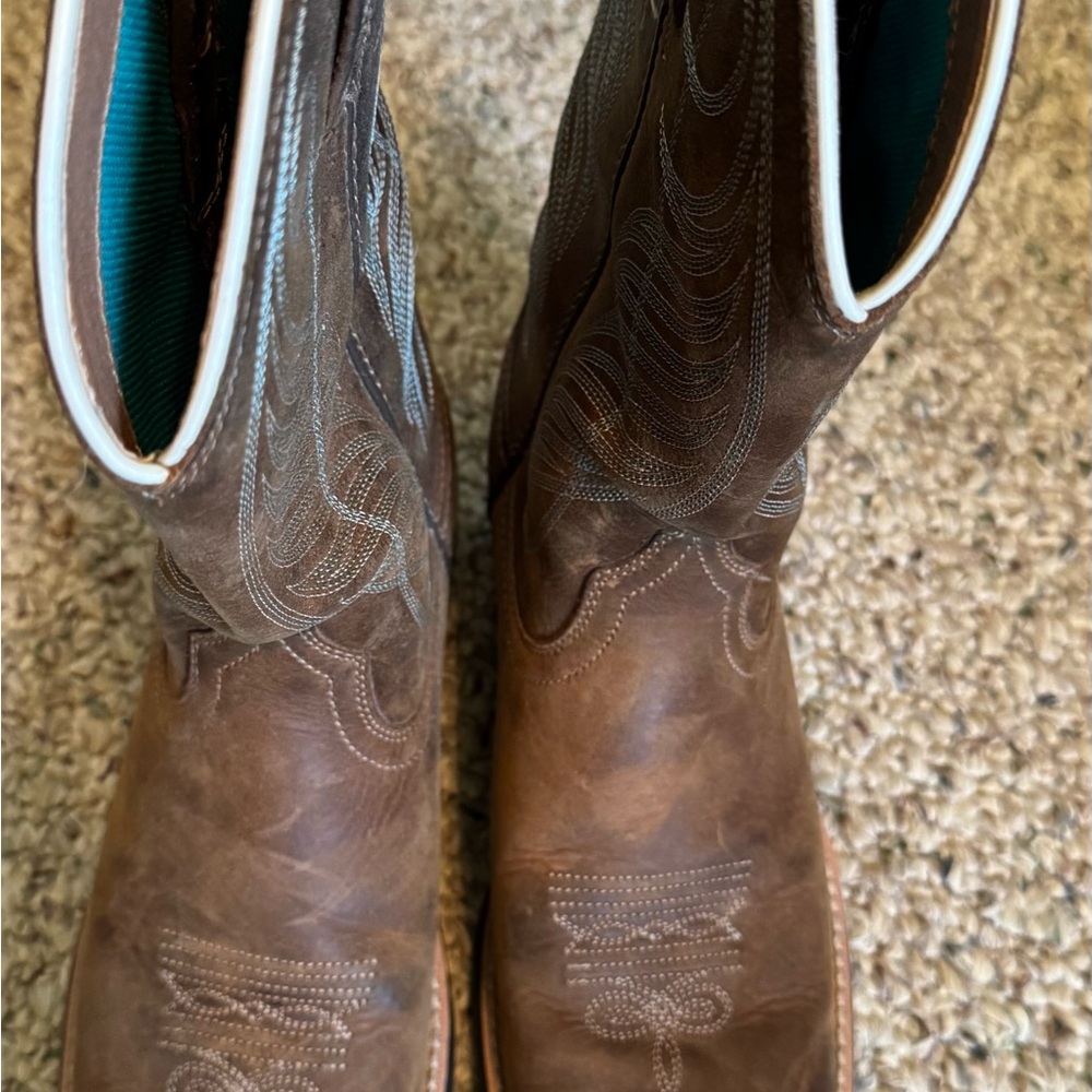 Ariat Brown and Teal Cowboy Boots